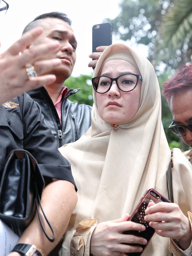 [Bintang] Lyra Virna