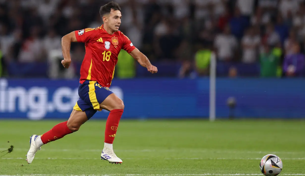 Nama gelandang Spanyol dan Real Sociedad, Martin Zubimendi turut dikaitkan dengan beberapa klub papan atas Eropa. Sejauh ini yang paling serius adalah Arsenal. (AFP/Adrian Dennis)