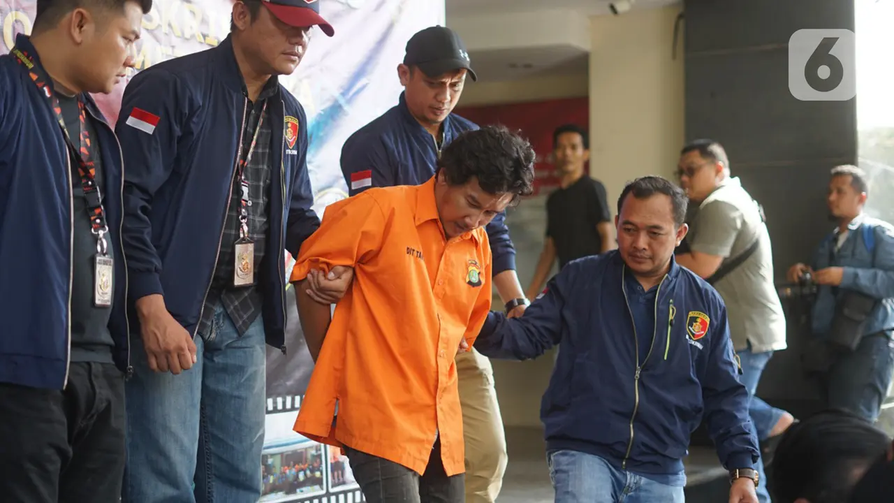 Wajah Pelaku Penyiraman Air Keras Siswi SMP