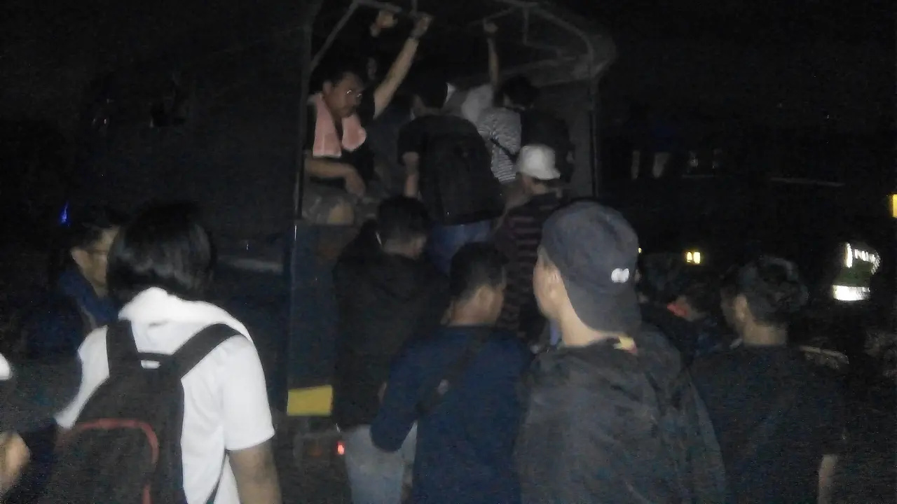Suporter PSS Sleman (Liputan6.com / Yandhi Deslatama)