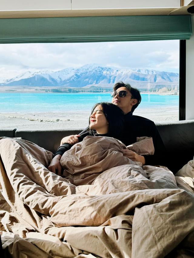 7 Potret Liburan Felicya Angelista dan Caesar Hito di Selandia Baru Naik Campervan