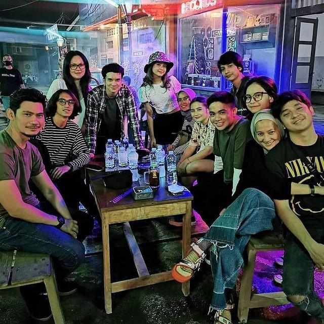 7 Potret Prilly Latuconsina di Yogyakarta, Syuting Series Baru
