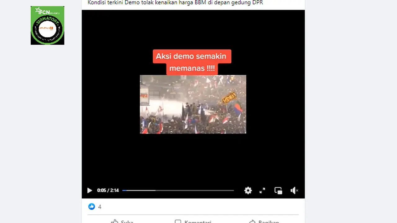 Tangkapan layar klaim video demo menolak kenaikan harga BBM di gedung DPR memanas