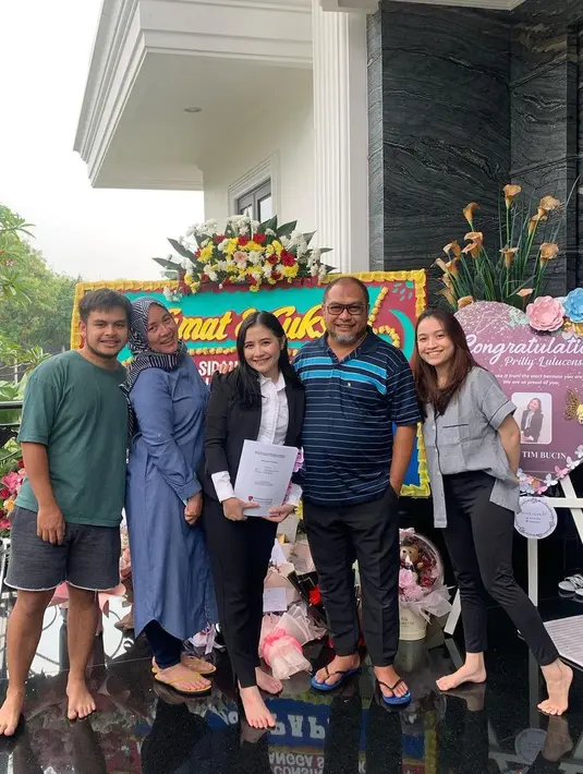 Prilly Latuconsina (Instagram/prillylatuconsina96)