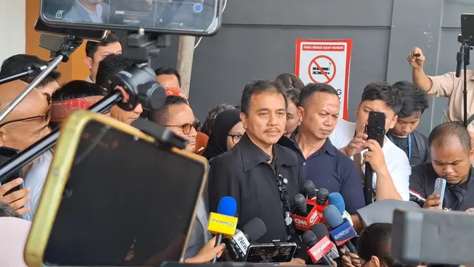 Roy Suryo Minta Hakim Nyatakan Penangkapannya Tak Sah
