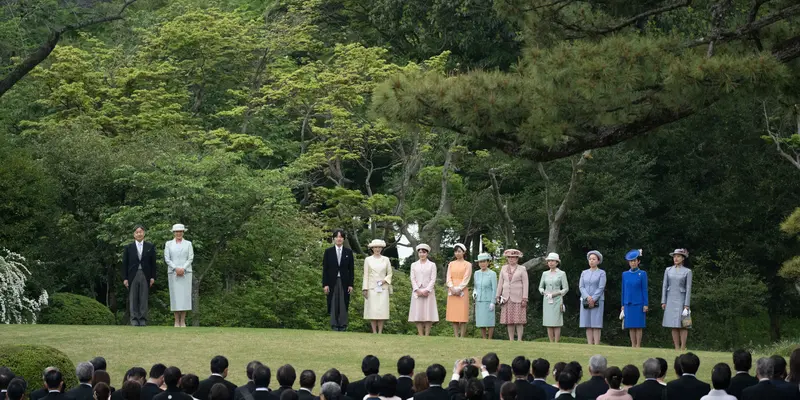 Kaisar Naruhito dan Permaisuri Masako Hadiri Pesta Kebun Musim Semi Jepang