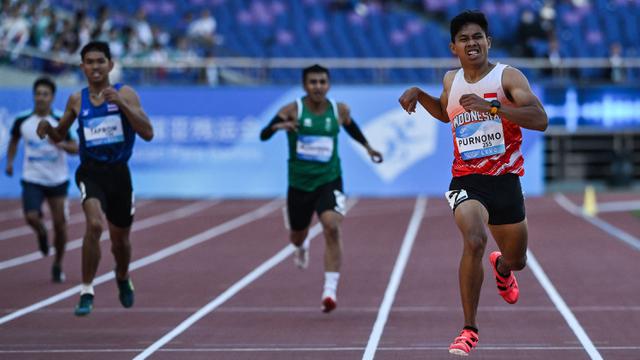 Foto: Momen Saptoyogo Purnomo Persembahkan Emas Pertama Indonesia di Asian Para Games 2022