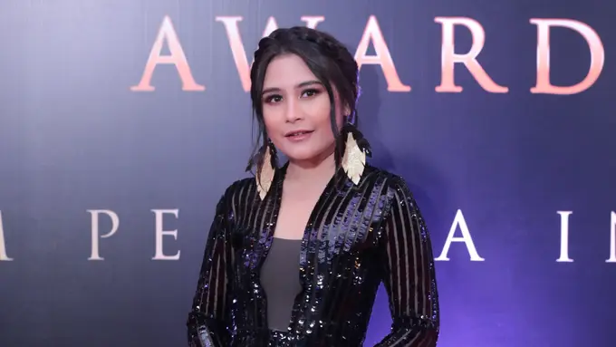 [Bintang] Prilly Latuconsina