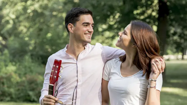 Kunci Hubungan Langgeng, Cara Membuat Perempuan Terlihat Berharga dan Selalu Dipuji Pasangan