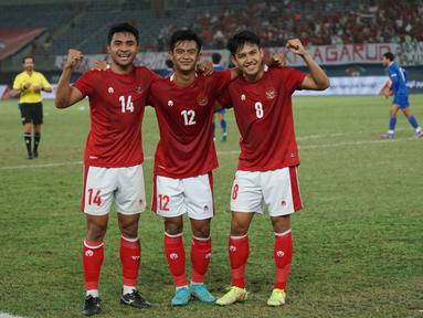 Timnas Indonesia berhasil lolos ke putaran final Piala Asia 2023 usai membantai Nepal dengan skor telak 7-0. Kemenangan ini membuat Timnas Indonesia mengakhiri puasa berlaga di putaran final Piala Asia. (Dok. PSSI)
