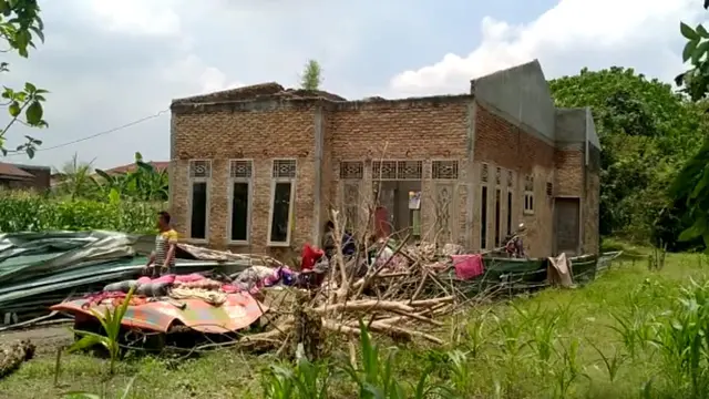 Rumah rusak