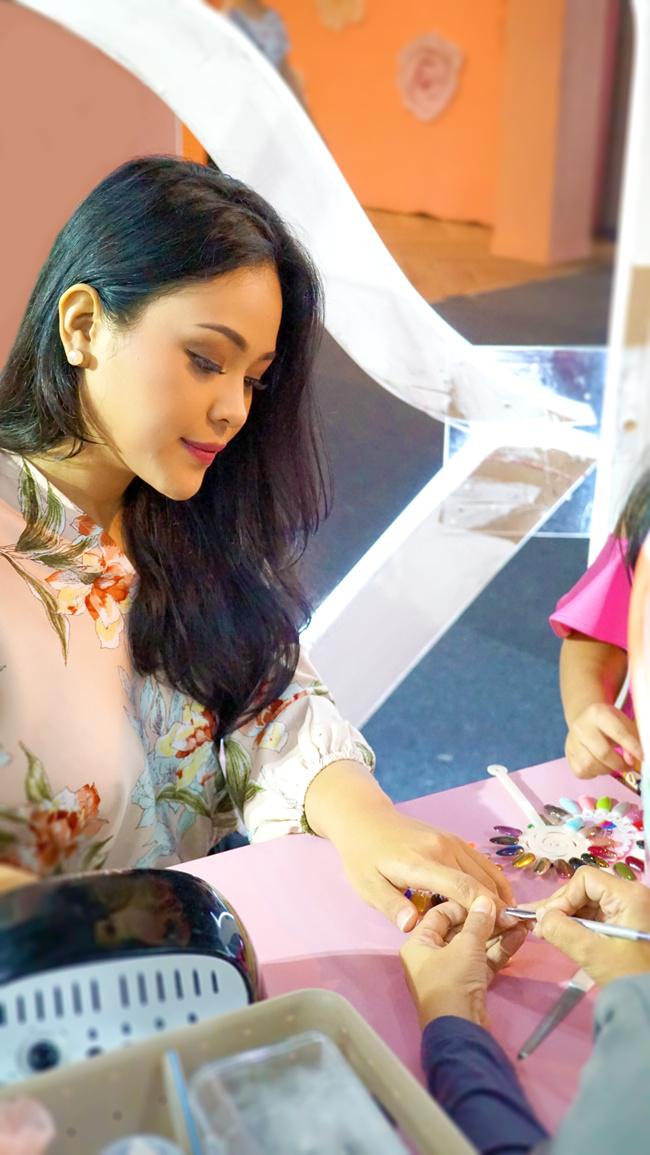 Perawatan nail art di PK Beauty Space