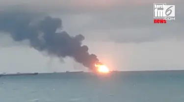 Dua buah kapal berbendera Tanzania meledak saat sedang mengisi bahan bakar.