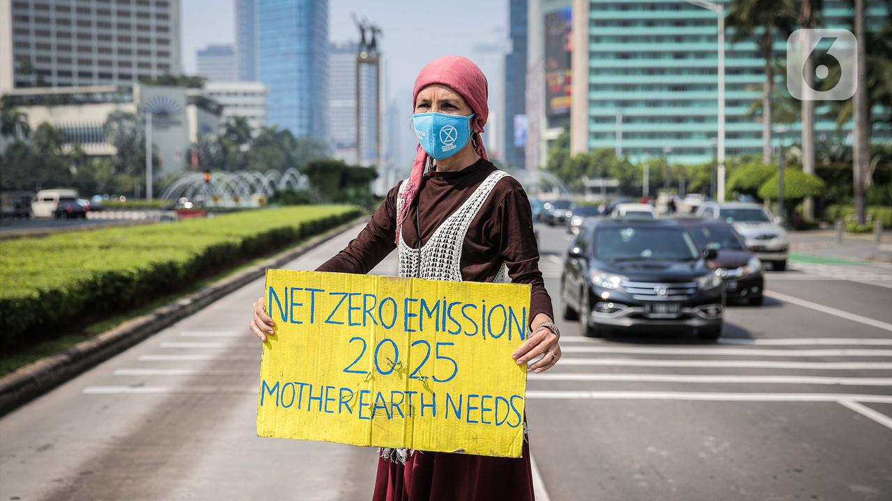 Aksi Peringati Hari Bumi