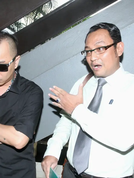 Kiki Mirano sengaja datang dari Semarang ke Jakarta, sedangkan Sheila Marcia sedang berada di Bali menemani sang ibu yang tengah sakit. (Adrian Putra/Bintang.com)