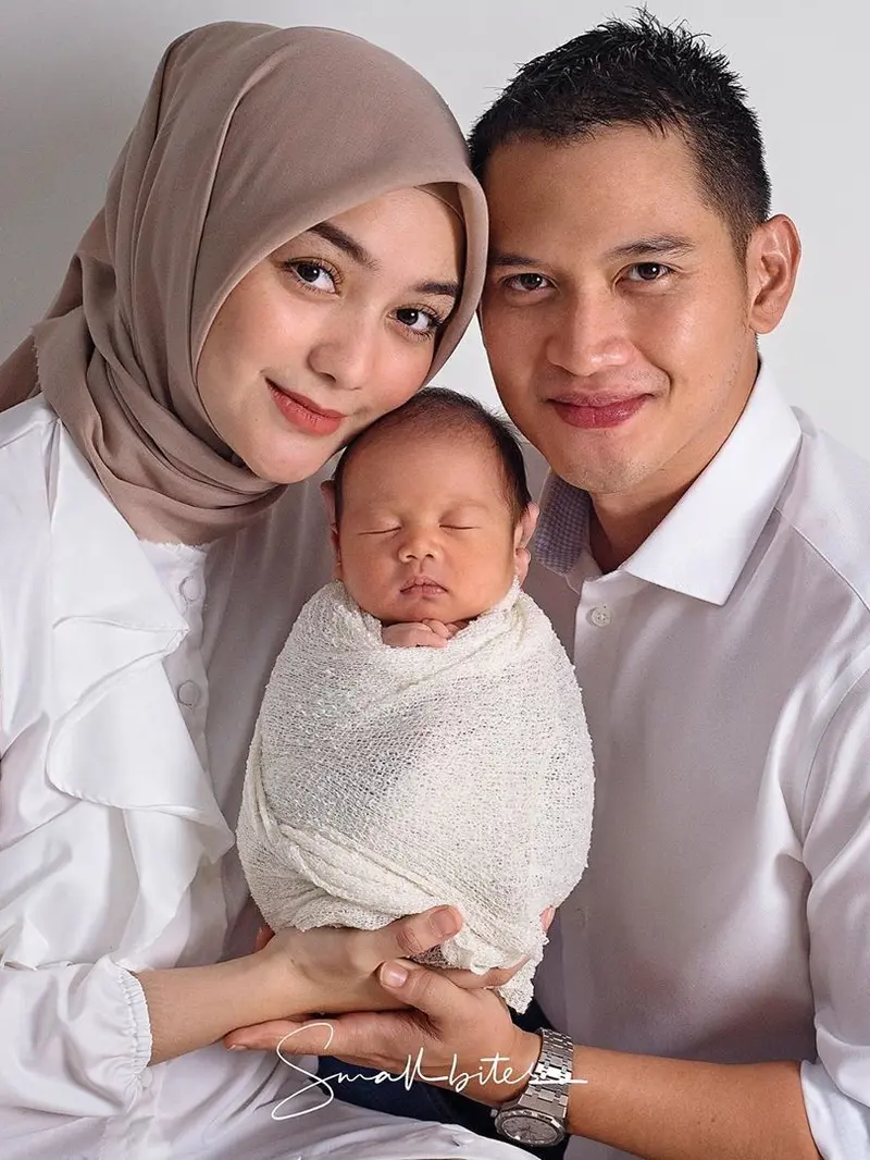 [Fimela] Citra Kirana dan Rezky Aditya