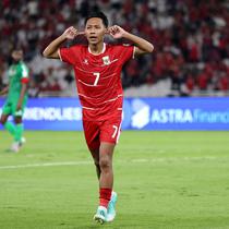 Pemain Timnas Indonesia, Beckham Putra merayakan gol ke gawang St Kitts and Nevis dalam laga semifinal FIFA Series 2026 di Stadion Utama Gelora Bung Karno (SUGBK), Senayan, Jakarta, Jumat (27/03/2026). (Bola.com/Abdul Aziz)