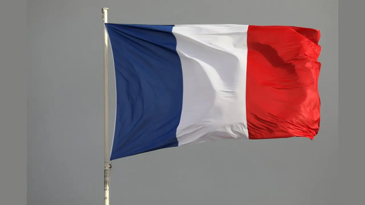 Ilustrasi bendera Prancis (AFP/Ludovic Marin)