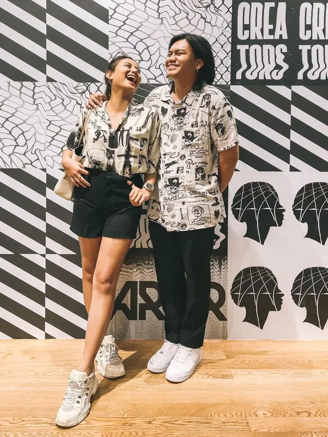 Awkarin dan Gangga Kusuma (Foto: Instagram/@awkarin)