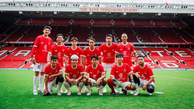 eFootball Buka Jalan Fans MU ke Old Trafford.