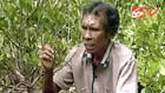 Guna mengatasi abrasi di pesisir Pantai Tiwoho, Minut, Sulut, Lourens Loho menanam tumbuhan bakau. Usaha penyelamatan lingkungan itu mendapat sambutan positif dari warga setempat.