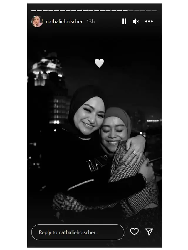 Dukungan 7 Sahabat Artis Untuk Lesti Kejora, Unggah Foto Kebersamaan