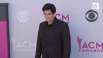 Sulap yang dibawakan David Copperfield tahun 2013 berbuntut panjang. Salah satu peserta asal Inggris menuntut sang ilusionis karena menyebabkan dirinya cedera seumur hidup.