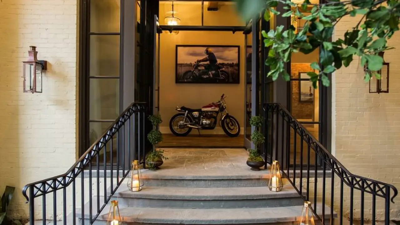 Restoration Hotel