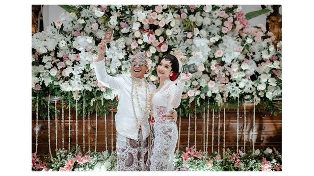 6 Momen Pernikahan Peramal Wirang Birawa dan Umi Kalsum, Mahar Bernilai Fantastis