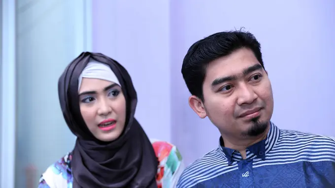 [Bintang] Ustaz Solmed dan April Jamine