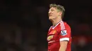 6. Bastian Schweinsteiger, Bayern Munchen, dahulu dirinya memulai karier dengan posisi gelandang serang tetapi posisinya dipindah menjadi gelandang bertahan dan posisi itu membuatnya jadi bintang dunia. (EPA/Peter Powell) 