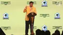 Ketua Umum Partai Golkar Airlangga Hartarto memberikan sambutan saat pembukaan Munaslub Partai Golkar di Jakarta, Senin (18/12). Munaslub Partai Golkar mengusung tema Menuju Golkar Bersih Bangkit Untuk Indonesia Sejahtera (Liputan6.com/Angga Yuniar)