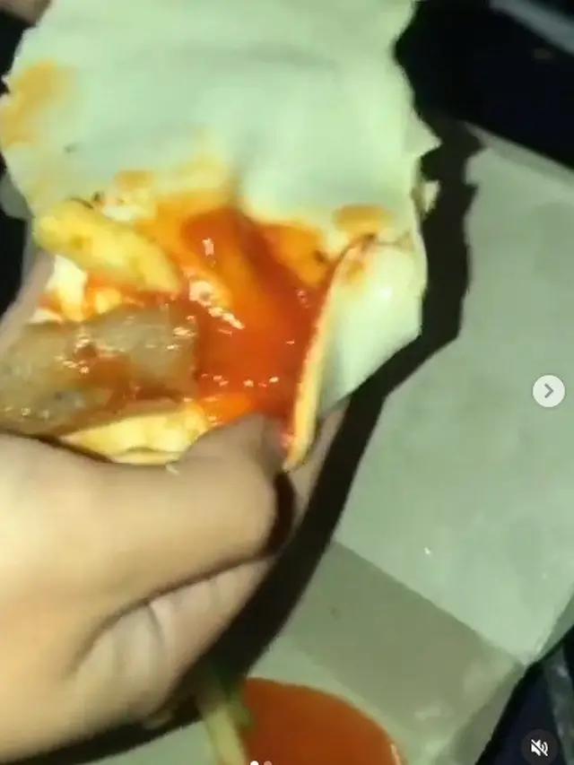 7 Potret Isian Kebab dan Burger Ini Bikin Nyesek
