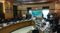 Menko Polhukam Wiranto menggelar rapat koordinasi dengan penyelenggara pemilu untuk persiapan kampanye terbuka. (Liputan6.com/Putu Merta Surya Putra)