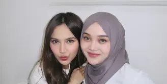 Jadi kakak dan adik ipar, Mahalini Raharja dan Putri Delina terlihat kompak di berbagai kesempatan. Termasuk dengan gaya makeup [@putridelinaa]