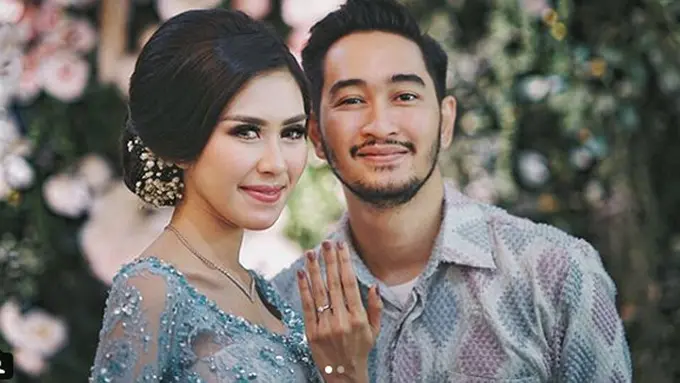 [Bintang] Syahnaz Sadiqah dan Jeje Govinda