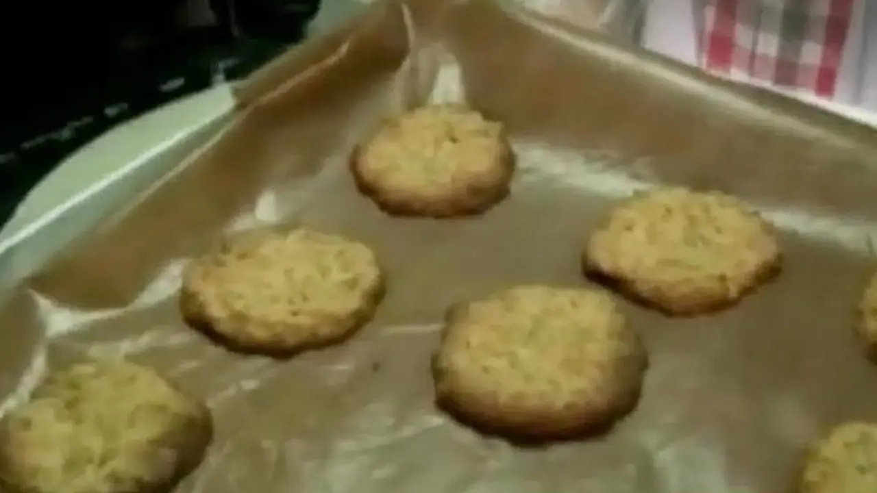 Biskuit Brokoli