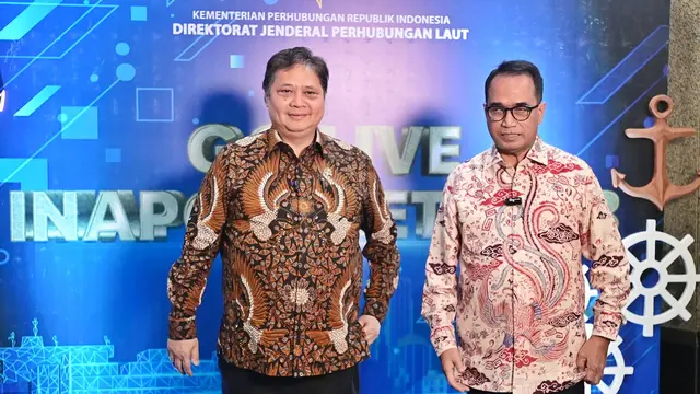 Menhub Budi Karya Sumadi dan Menko Perekonomian Airlangga Hartarto menghadiri peluncuran Go Live Tahap 1 penerapan aplikasi Inaportnet di 40 pelabuhan di Kantor Kemenhub, Jakarta. (Dok Kemenhub)
