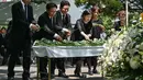 Untuk diketahui, pada bulan Agustus 1945 silam, Amerika Serikat menjatuhkan bom atom di dua kota Jepang: Hiroshima dan Nagasaki. (Richard A. Brooks/AFP)