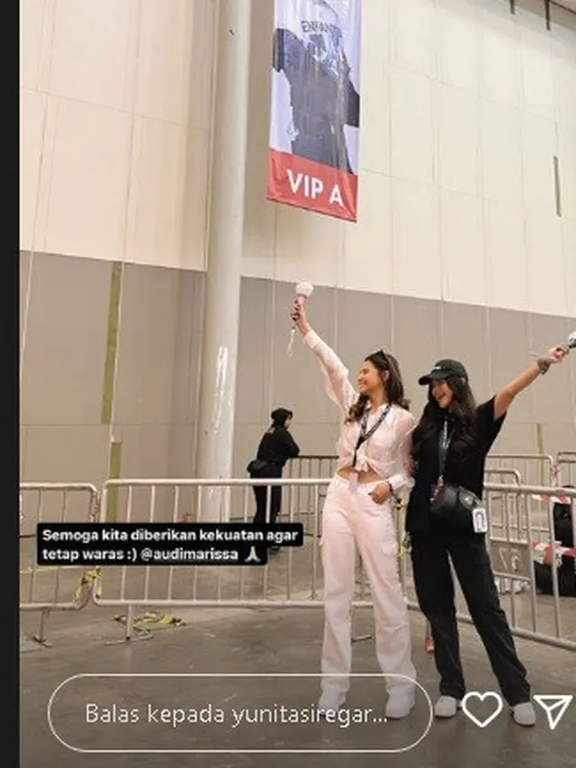 Yunita Siregar nonton konser Suga BTS bertajuk Agust D Tour: D-DAY 2023 Jakarta(Foto: Instagram yunitasiregar)