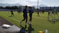 David da Silva dan Ciro Alves berlatih bersama skuad Persib Bandung. (Bola.com/Erwin Snaz)