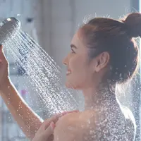 5 Kesalahan yang Sering Kamu Lakukan Saat Mandi / copyright shutterstock
