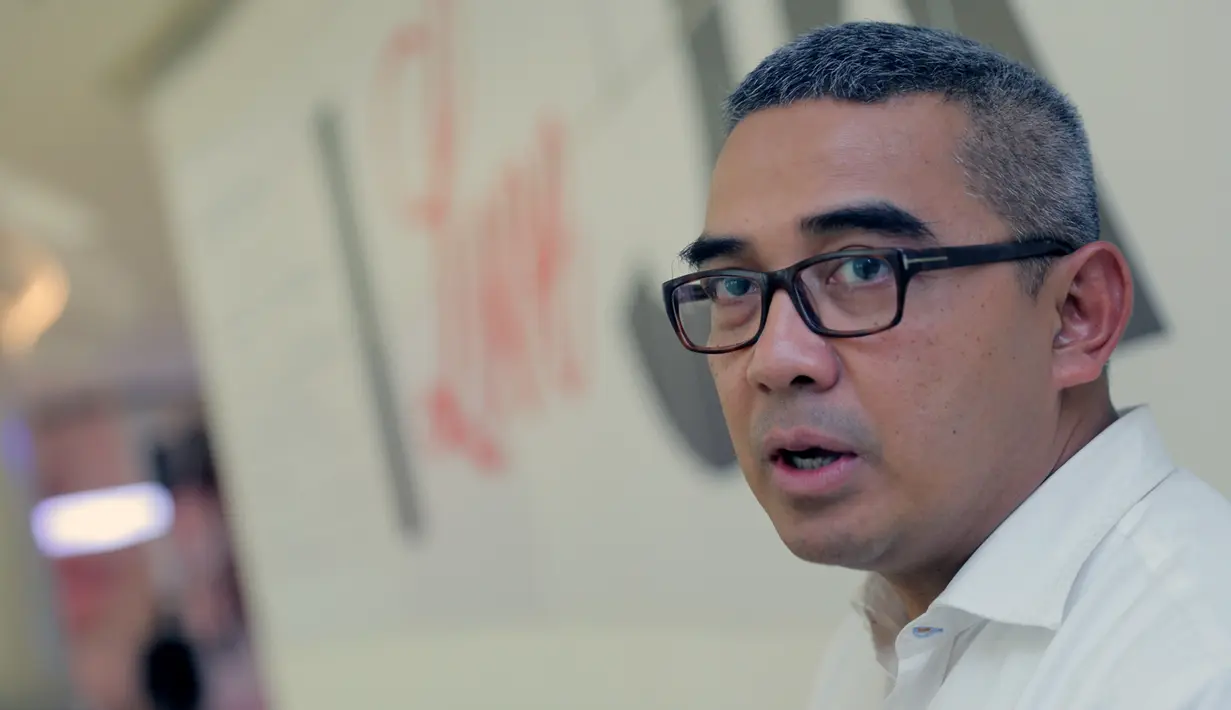 Di Ice Palace, Lotte Avenue, kawasan Kuningan, Jakarta Selatan, Kamis (17/3/2016) ia menambahkan bahwa berbicara didepan media harus hati-hati. (Adrian Putra/Bintang.com)