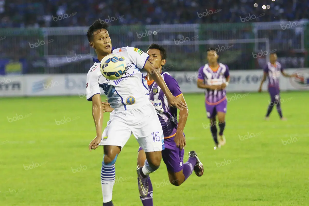 Persis Solo