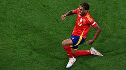 Lamine Yamal terpilih sebagai pemain terbaik pertandingan semifinal EURO 2024 Spanyol vs Prancis. (Tobias SCHWARZ / AFP)