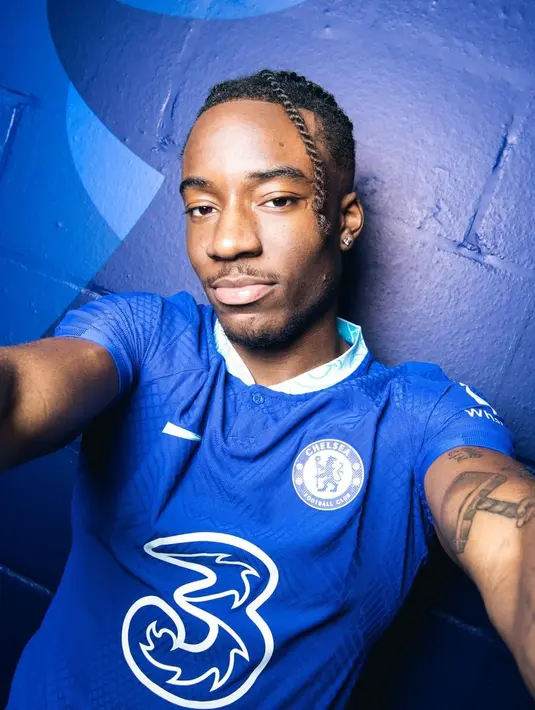 Chelsea meresmikan kedatangan Noni Madueke dari PSV Eindhoven pada Sabtu (21/1/2023) pagi WIB. (FOTO: instagram.com/chelseafc)