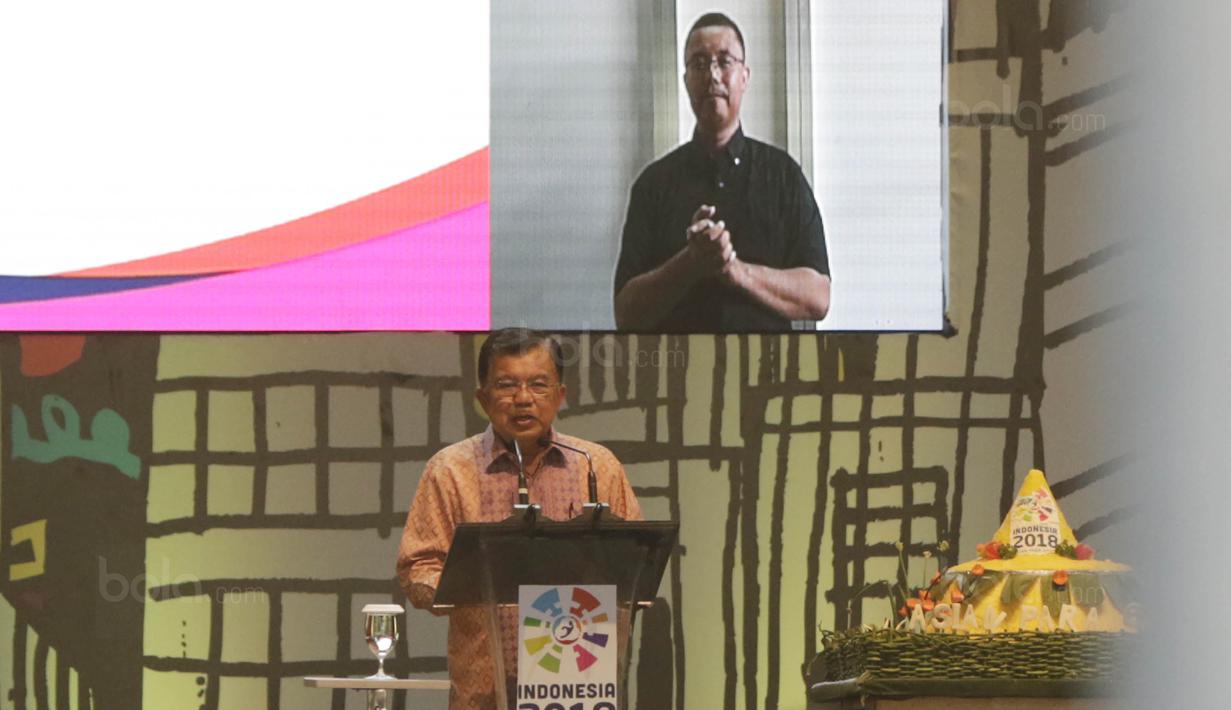 Wapres RI, Jusuf Kalla, memberi sambutan saat acara peresmian hitung mundur Asian Para Games 2018 di Kemayoran, Jumat (6/10/2017). Asian Para Games 2018 akan digelar mulai 8 hingga 13 Oktober di Jakarta-Palembang. (Bola.com/M Iqbal Ichsan)