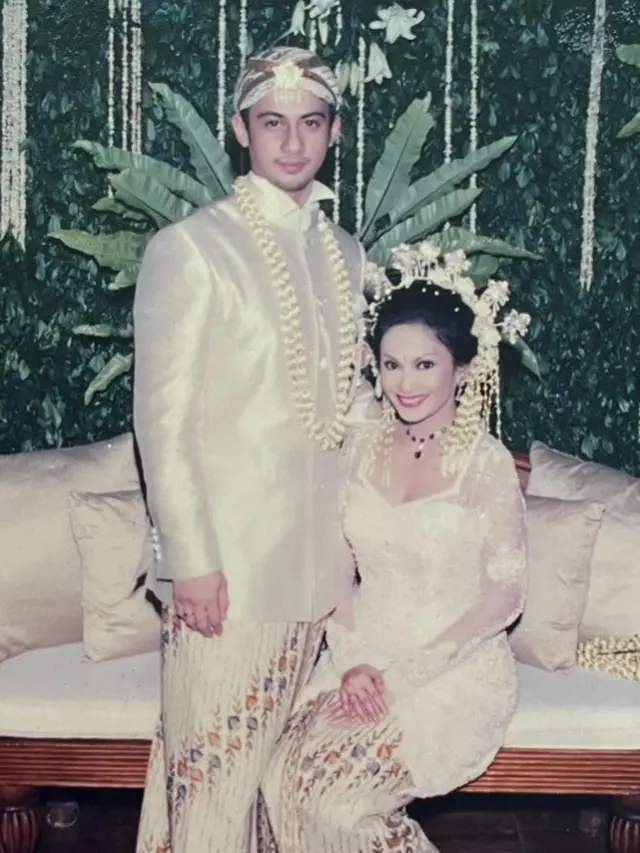 Potret Ersa Mayori dan suami (Sumber: Instagram/ersamayori)