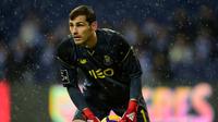 Penjaga gawang FC Porto asal Spanyol, Iker Casillas. (AFP/Miguel Riopa)
