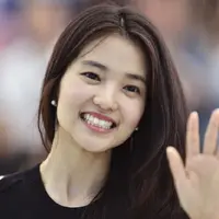 Saat ini dunia hiburan Korea Selatan digemparkan dengan kasus pelecehan seksual. Para wanita dari berbagai kalangan, termasuk selebriti mendukung kampanye yang memberantas pelecehan seksual, Me Too. (Foto: zimbio.com)
